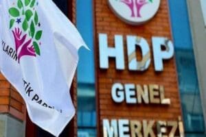 Yargıtay Cumhuriyet Başsavcılığı, HDP'nin kapatılması istemiyle yeniden dava a&ccedil;tı. İddianame,