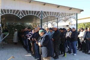 Isparta'da s&ouml;mestir tatili i&ccedil;in gittiği anneannesiyle sobadan sızan karbonmonoksit gazından
