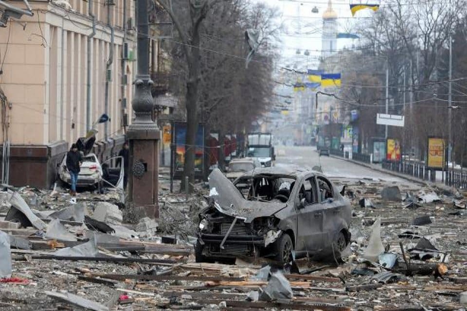Rus&nbsp;askerlerinin &ccedil;ekildiği&nbsp;Herson,&nbsp;Ukrayna'nın kontrol&uuml;ne ge&ccedil;ti. Ukrayna Savunma Bakanlığı, "Birliklerimiz şehre girmeye
