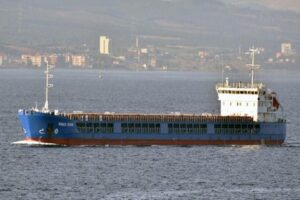 Hindistan, Cochin Limanı'ndaki m&uuml;himmat dolu Rus y&uuml;k gemisine &ouml;denmemiş yakıt