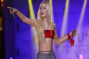 Hiranur Vakfı'nın kurucusu Yusuf Ziya G&uuml;m&uuml;şel'in 6 yaşındaki kızını evlendirdiği