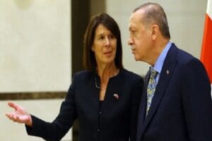 Dışişleri Bakanlığı'ndan Hollanda&rsquo;nın Ankara B&uuml;y&uuml;kel&ccedil;isi&nbsp; Marjanne de Kwaasteniet'in sınır dışı