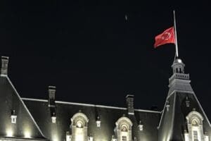 Hollanda'da Rotterdam Belediye binasına İstiklal Caddesi'nde d&uuml;zenlenen ter&ouml;r saldırısında hayatını