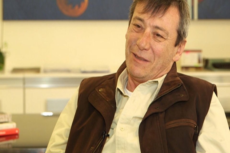 T&uuml;rkiye'nin en &ouml;nemli seslendirme sanat&ccedil;ılarından Sungun Babacan hayatını kaybetti. Babacan