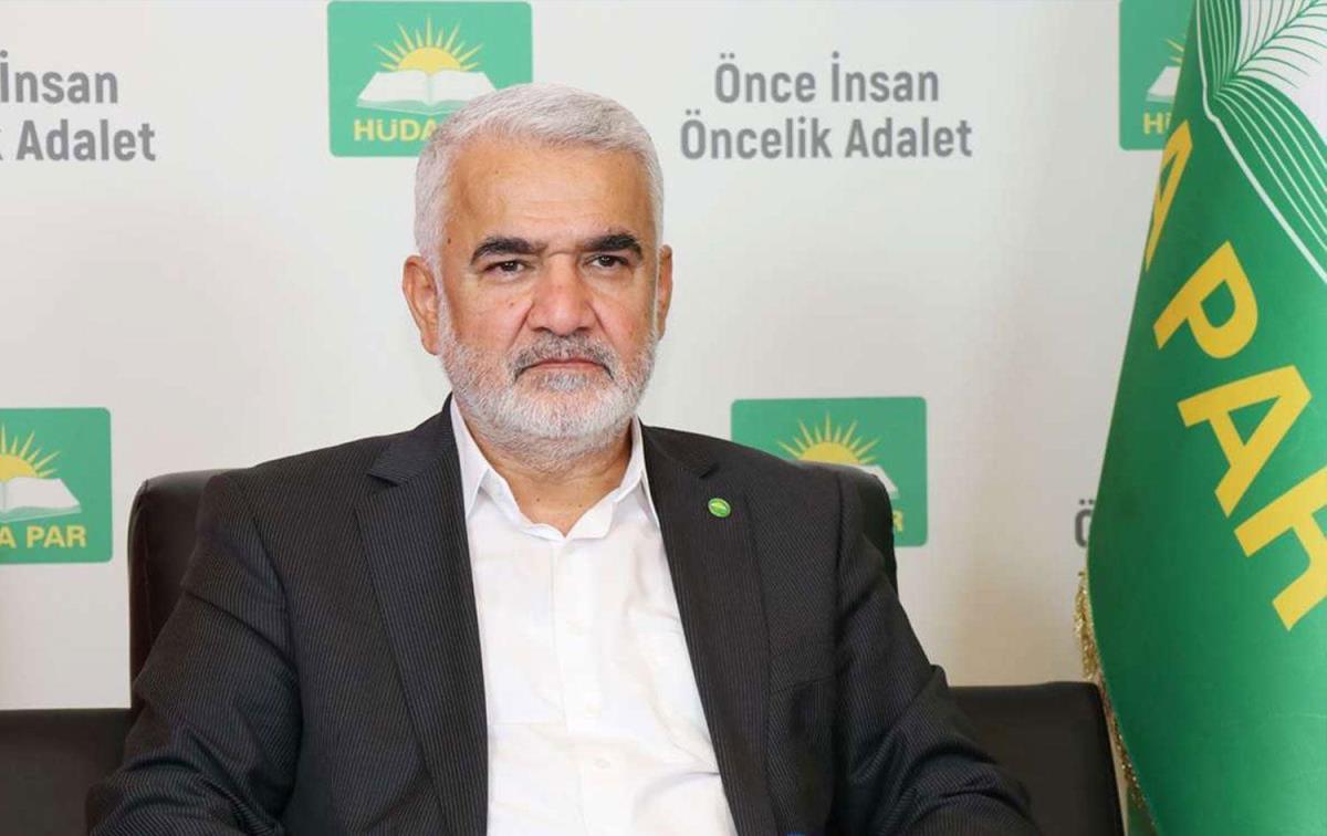 HÜDA PAR Genel Başkanı Zekeriya Yapıcıoğlu, parti programında bahsedilen “bekar