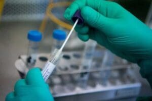 Eyl&uuml;l'de başlayacak &lsquo;zorunlu&rsquo; PCR testinin &uuml;cretli mi &uuml;cretsiz mi olması
