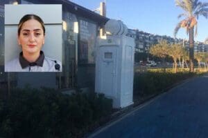 Konak'ta g&ouml;revli olduğu tramvay k&ouml;pr&uuml; durağında tuvalet olmadığı i&ccedil;in ihtiyacı