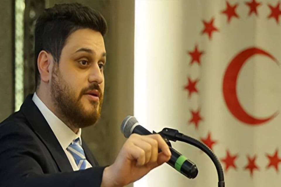 Bağımsız T&uuml;rkiye Partisi (BTP) Genel Başkanı&nbsp;H&uuml;seyin Baş,&nbsp;"Enkazların &uuml;zerinde siyaset yapanlar,