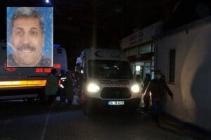 İzmir'in Konak il&ccedil;esinde, tartıştığı husumetlisi A.E.'nin tabancayla başından vurarak, ağır