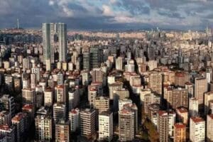 İstanbul B&uuml;y&uuml;kşehir Belediyesi,&nbsp;&ldquo;Deprem Seferberlik Planı&rdquo; kapsamında atılacak adımları a&ccedil;ıkladı. İBB