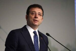 Gazeteci Tuncay Mollaveisoğlu, İstanbul B&uuml;y&uuml;kşehir Belediyesi&rsquo;ne&nbsp;y&ouml;nelik bir ter&ouml;r operasyonu d&uuml;zenlendiğini