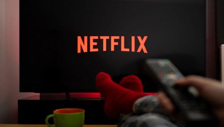 İçerikler artık daha ucuza izlenecek: Reklamlı Netflix geliyor!