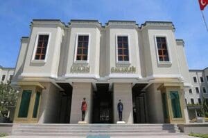 İ&ccedil;işleri Bakanlığı Eren Abluka operasyonlarında 1 ter&ouml;ristin daha yakalandığını a&ccedil;ıkladı.