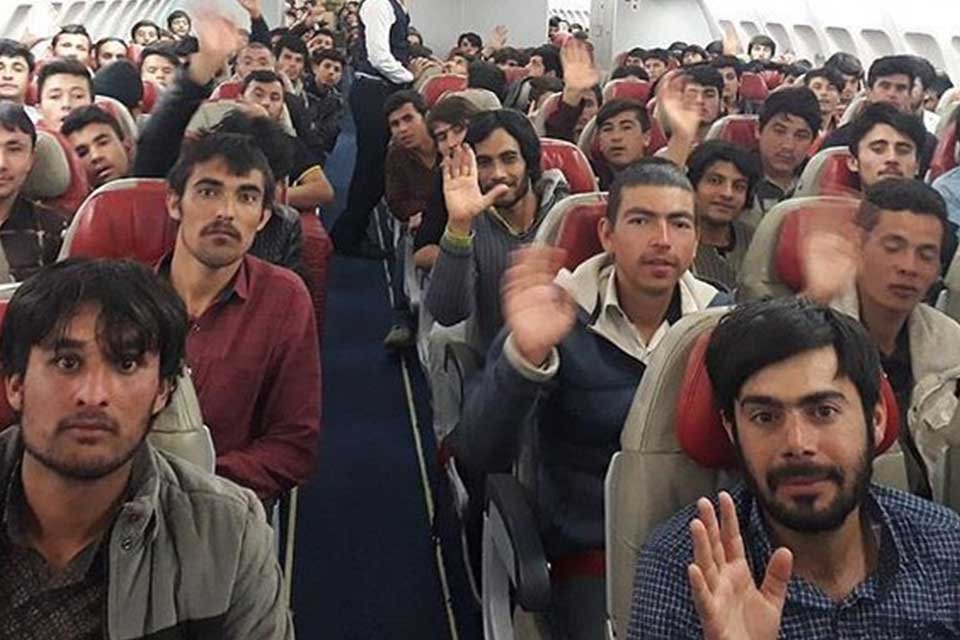 İçişleri Bakanlığı, 81 il valiliğine Türkiye girişlerde uygulanacak tedbirler hakkında