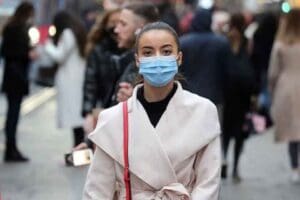 İ&ccedil;işleri Bakanlığı 81 ile maske kullanımına ilişkin genelge g&ouml;nderdi. Genelgeye