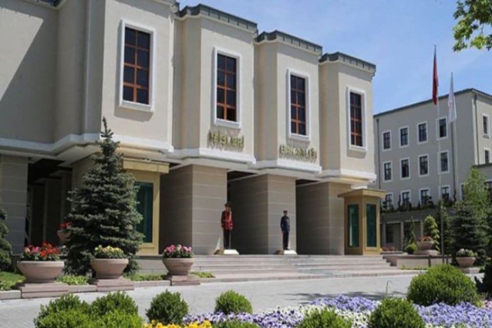 İ&ccedil;işleri Bakan Yardımcısı İsmail &Ccedil;ataklı, İstanbul B&uuml;y&uuml;kşehir Belediyesi'ne a&ccedil;ılan soruşturma