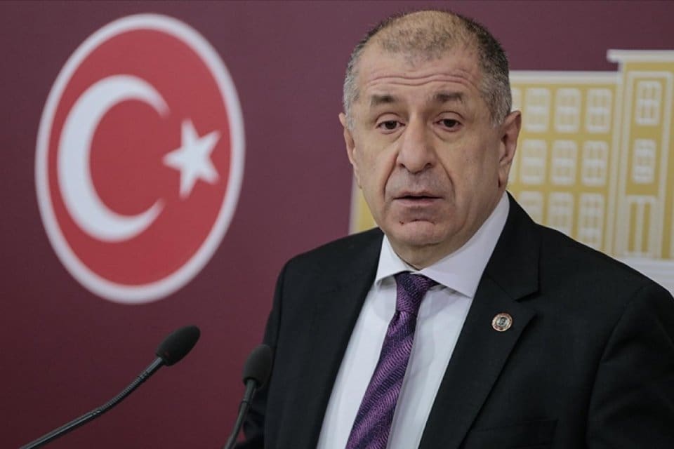 İ&ccedil;işleri Bakanlığı S&ouml;zc&uuml;s&uuml; İsmail &Ccedil;ataklı,&nbsp;&Uuml;mit &Ouml;zdağ hakkında su&ccedil; duyurusunda bulunacaklarını