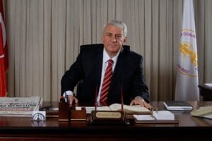Yasaklı g&uuml;nlerde marketlerin &uuml;r&uuml;n satışlarına sınırlama getirilmesinin ardından, 8-15 Mayıs