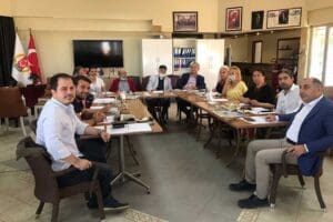 İzmir Gazeteciler Cemiyeti, t&uuml;z&uuml;k değişikliğiyle ilgili &ccedil;alışmalara başladı. Y&ouml;netim Kurulu&rsquo;nun