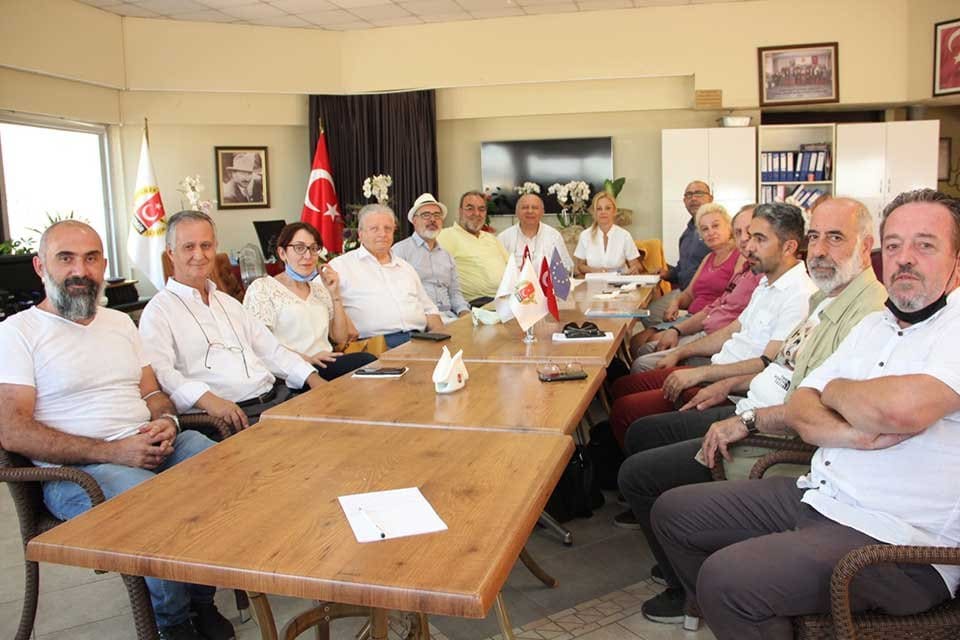 İzmir Gazeteciler Cemiyeti (İGC), Resmi Gazete&rsquo;de yayımlanan kamu kurumlarında tasarruf
