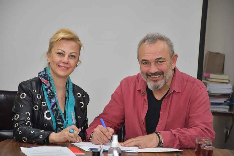 İzmir Gazeteciler Cemiyeti y&uuml;r&uuml;tt&uuml;ğ&uuml; &lsquo;Şiddete Karşı Medya İletişim Projesi- Nar&rsquo;