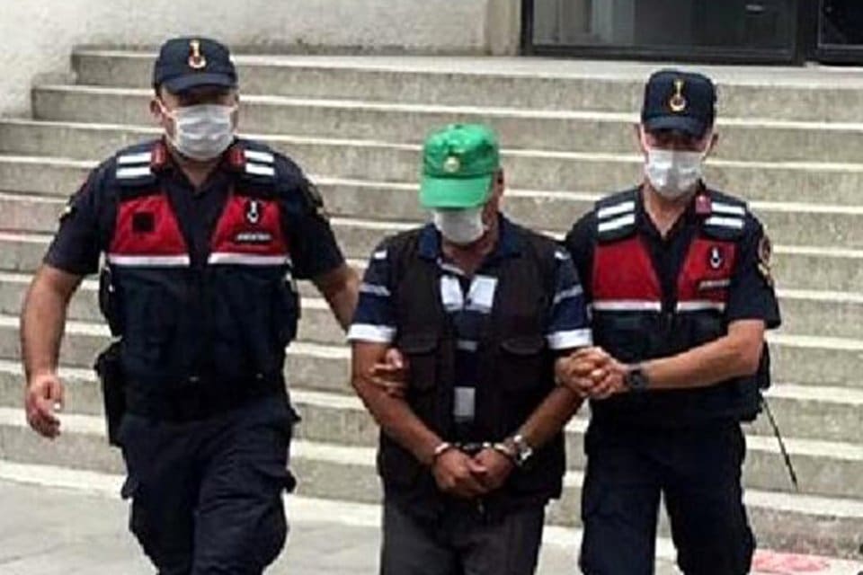 Aydın'ın Karpuzlu il&ccedil;esinde, evli olan &ouml;z kızı H.A.'ya (20) cinsel