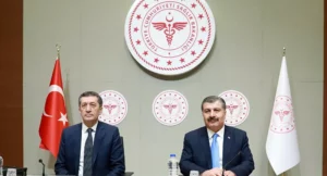 Sağlık Bakanı Fahrettin Koca ile tartışan Milli Eğitim Bakanı Ziya