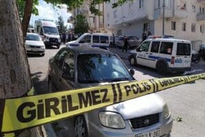 Gaziantep'te alacak verecek meselesi nedeniyle iki grup arasında pompalı t&uuml;feklerin