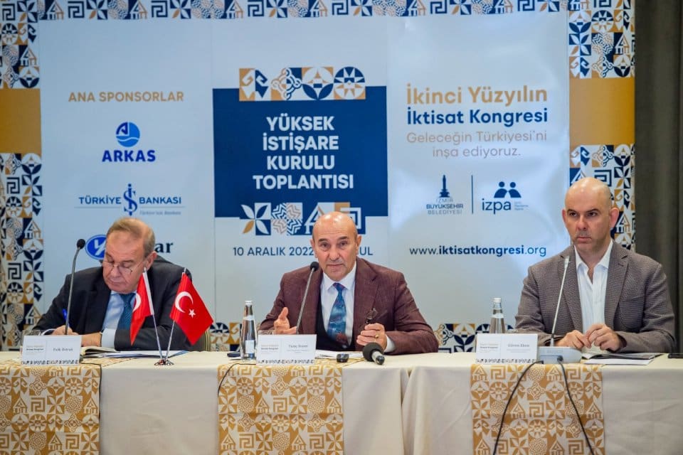 İkinci Y&uuml;zyılın İktisat Kongresi etkinlikleri kapsamında ana kongrenin i&ccedil;eriğini ve