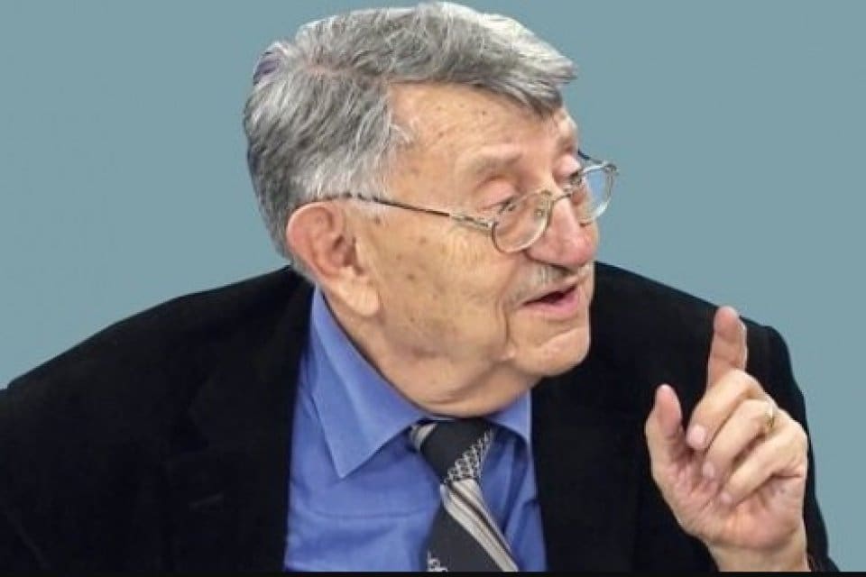 İktisat&ccedil;ı Prof. Dr. Korkut Boratav, enflasyonun halk sınıflarının kaldıramayacağı bir