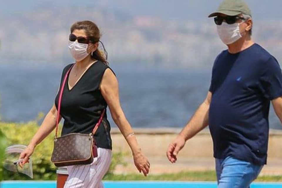 Sağlık Bakanı Fahrettin Koca, illere g&ouml;re koronavir&uuml;s vaka sayıları haritasını