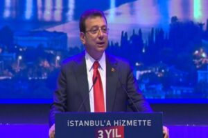 İBB Başkanı Ekrem İmamoğlu, İstanbul’da geçen 3 yılını değerlendirdi. Konuşmasında