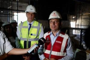İBB Başkanı Ekrem İmamoğlu, İBB&rsquo;nin Kadık&ouml;y&rsquo;deki &ccedil;alışma ve hizmet noktalarında