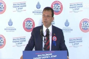 Ekrem İmamoğlu, Baltalimanı'nda tamamlanan Yaşam Vadisi'nin a&ccedil;ılışında İstanbul'da yeşil alanların