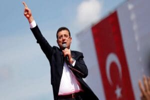 AK Parti'li Tuzla Belediyesi Başkanı Şadi Yazıcı, kendisine hakaret ettiği