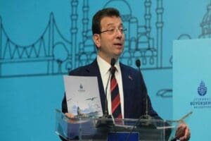 İBB Başkanı Ekrem İmamoğlu İBB Meclisi&rsquo;nde 2021 yılı faaliyet raporunu