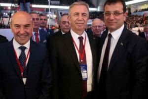İstanbul B&uuml;y&uuml;kşehir Belediye (İBB) Başkanı Ekrem İmamoğlu, Ankara B&uuml;y&uuml;kşehir Belediye
