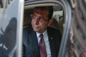 İBB Başkanı Ekrem İmamoğlu'nun YSK &uuml;yelerine hakaret ettiği iddiasıyla yargılandığı