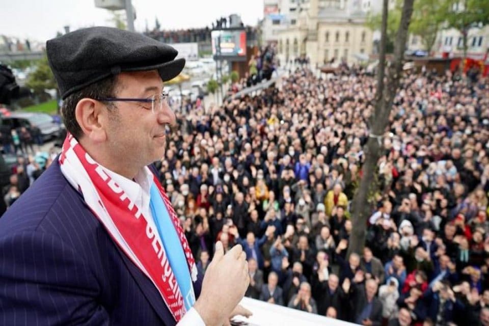 İBB Başkanı Ekrem İmamoğlu, Trabzon turunu, doğduğu yer Ak&ccedil;aaabat ve