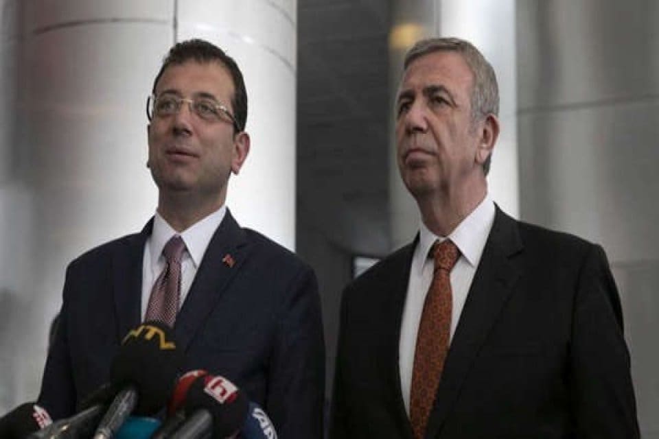 İBB Başkanı Ekrem İmamoğlu ile Ankara B&uuml;y&uuml;kşehir Belediyesi Başkanı Mansur