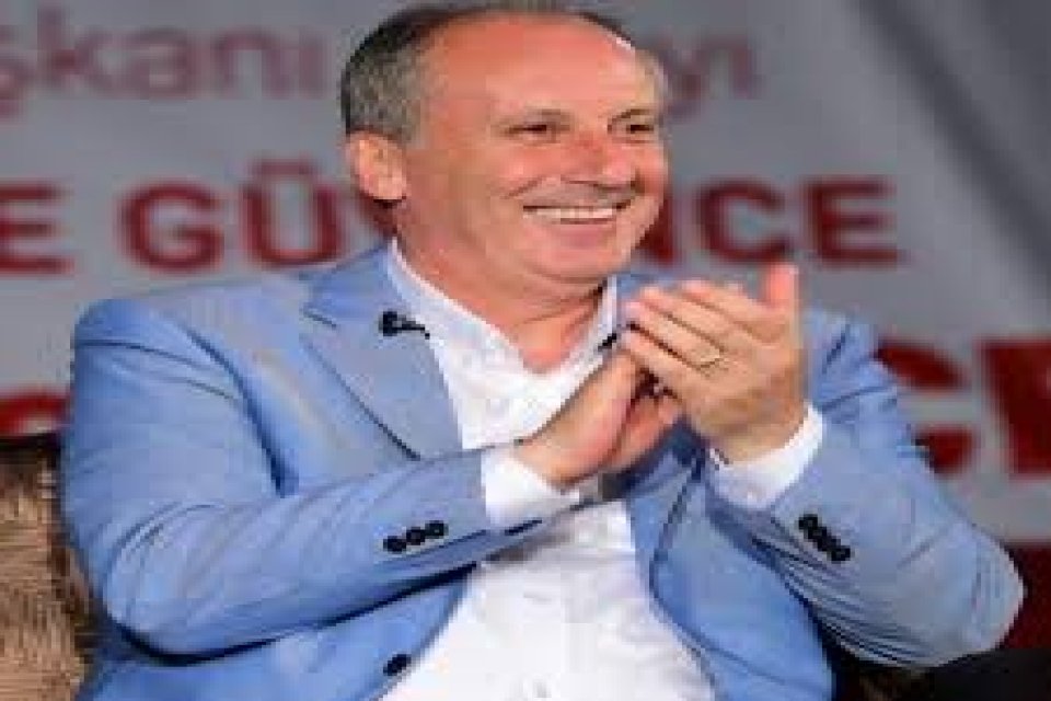 Antalya'nın İbradı ilçesinin CHP'li Belediye Başkanı Serkan Küçükkuru, sosyal medya