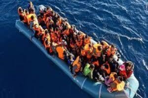 İngiltere&rsquo;de tartışma yaratan yasadışı g&ouml;&ccedil;menleri Ruanda&rsquo;ya sınır dışı etme planıyla