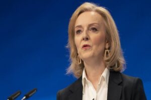 İngiltere Dışişleri Bakanı Liz Truss, Estonya, Litvanya ve Letonya Dışişleri