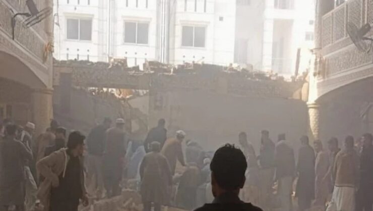 İntihar bombacısı camiye saldırdı: 2 ölü  90 yaralı