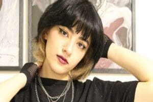 Mahsa Amini'nin ahlak polisi tarafından g&ouml;zaltı sonrasında yaşamını yitirmesi sonrasında
