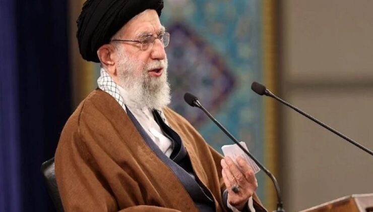 İran’da protestolar sürüyor: Dini lider Hamaney, ABD ve İsrail’i suçladı