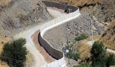 İran sınırına 43 kilometrelik duvar