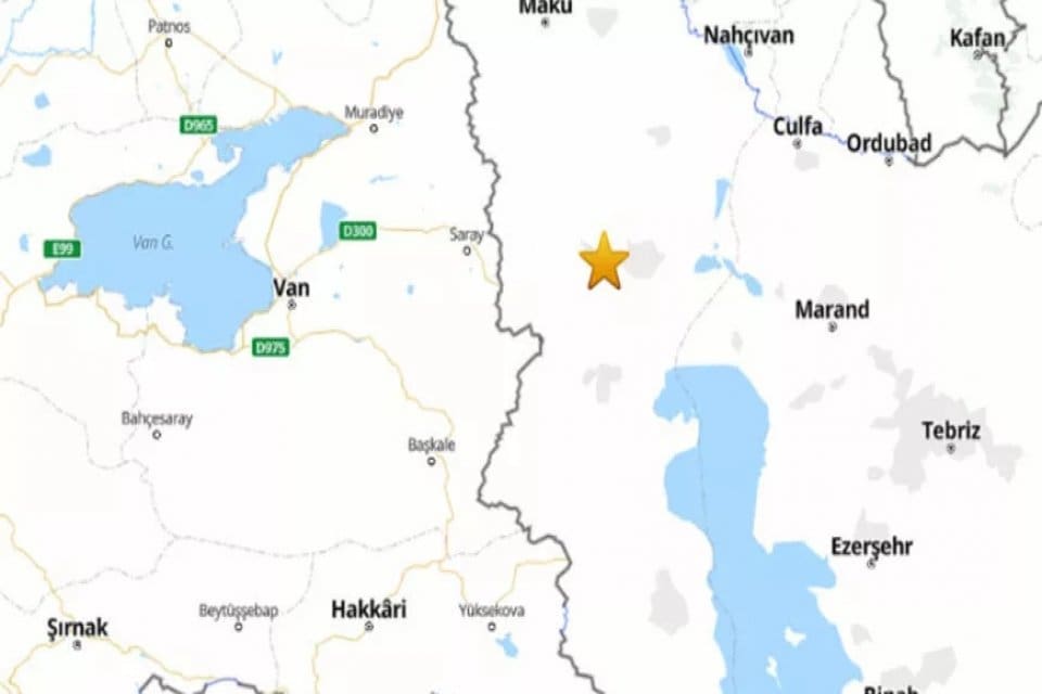İran'ın Khoy şehrinde meydana gelen deprem Van'da da hissedildi. Depreme