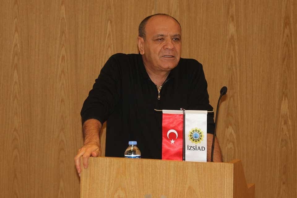 İzmir Sanayici ve İş İnsanları Derneği (İZSİAD) &uuml;yeleri &Ccedil;eşme&rsquo;de bir