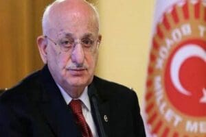 Cumhurbaşkanlığı Y&uuml;ksek İstişare Kurulu Başkanvekili ve eski TBMM Başkanı İsmail